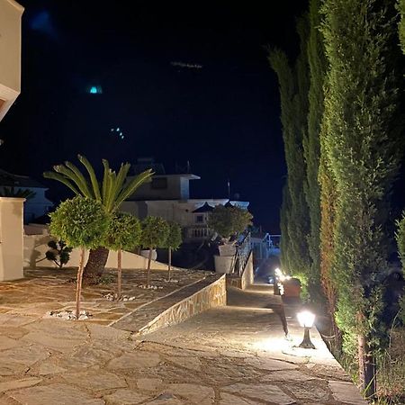 V-Delmar Otel Vráchos Dış mekan fotoğraf